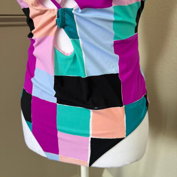 Red Carter NWT Lattice Lace Up Colorblock One Piece Swimsuit size L/10 - Picture 3 of 9